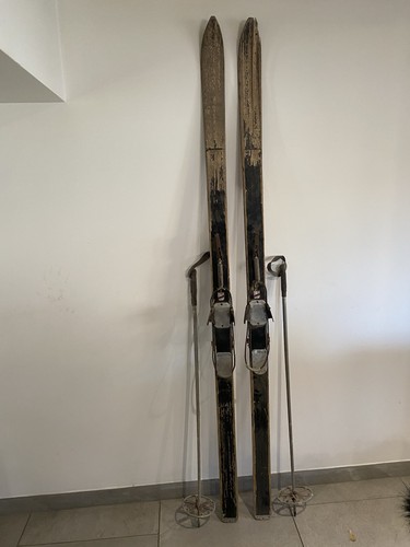 Anciens skis bois - bois, avec